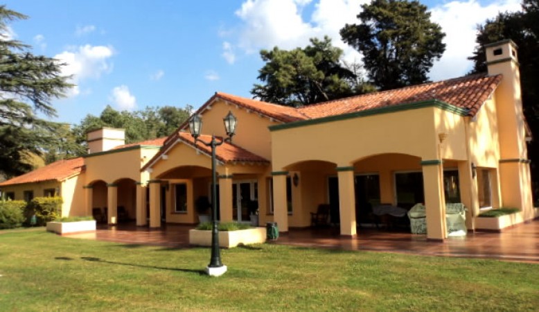 Lote en Barrio La Pelegrina, Pilar.