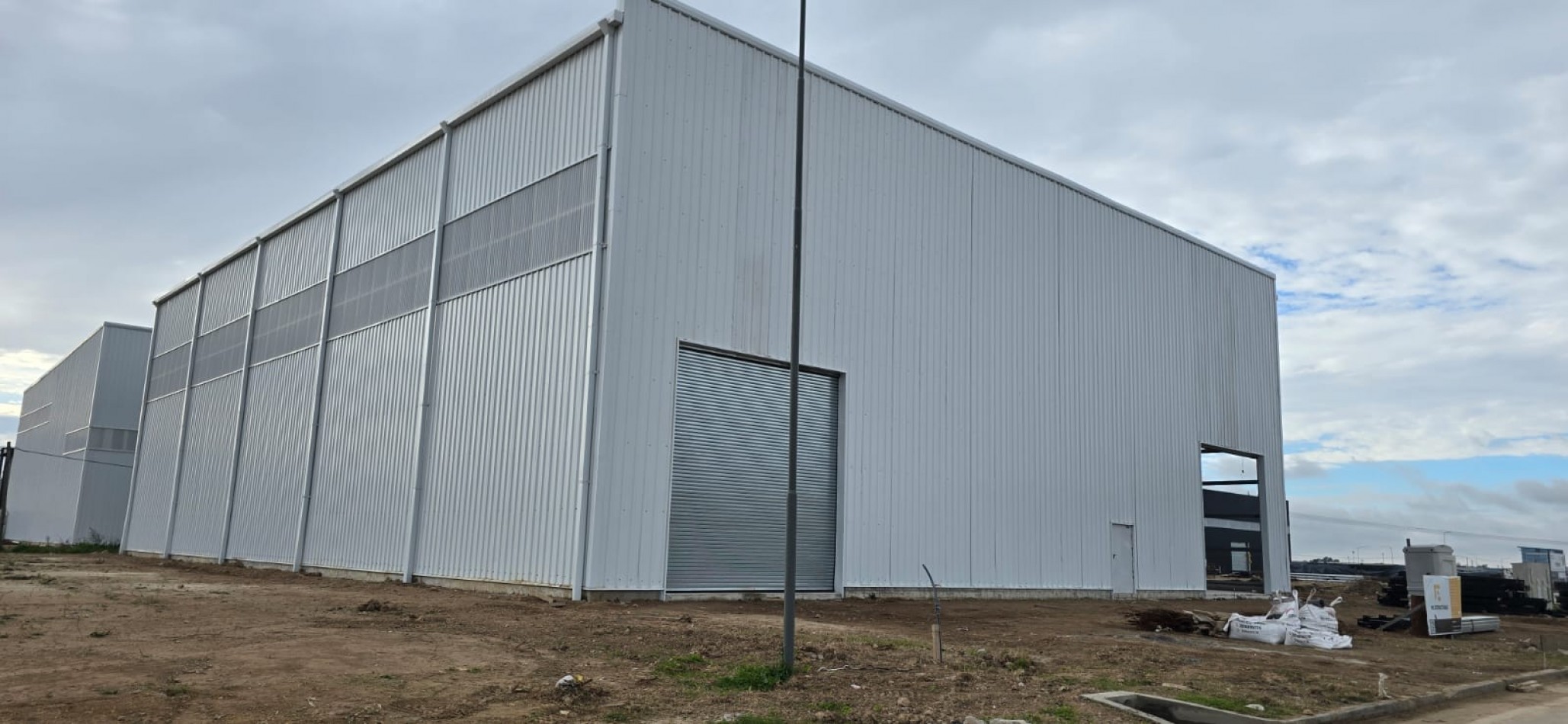 Se vende galpon parque industrial Intepark
