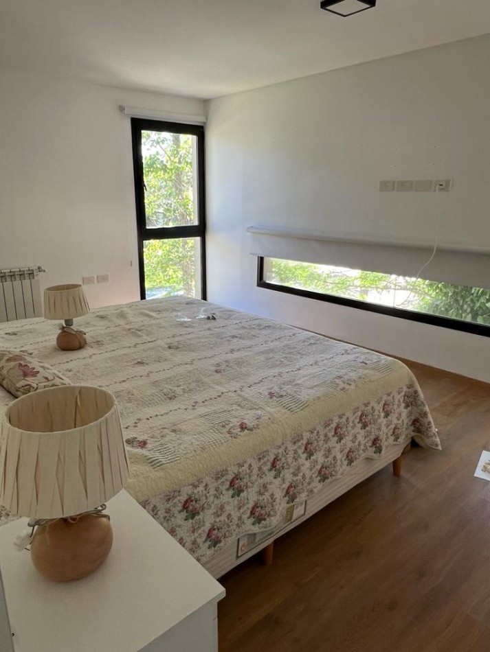 se alquila casa familiar en fincas de hudsom