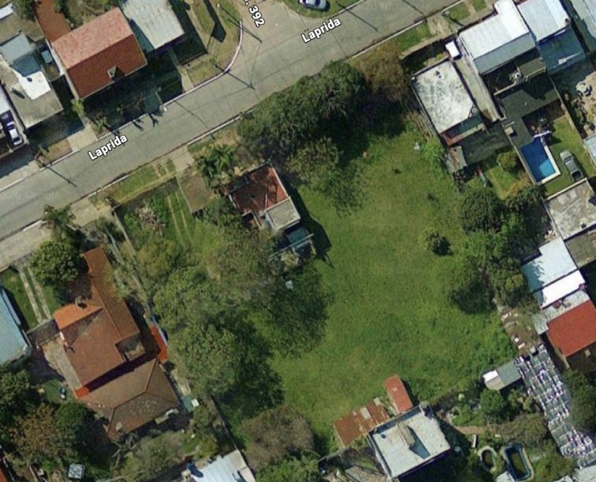 Se vende lote de 2500m2 