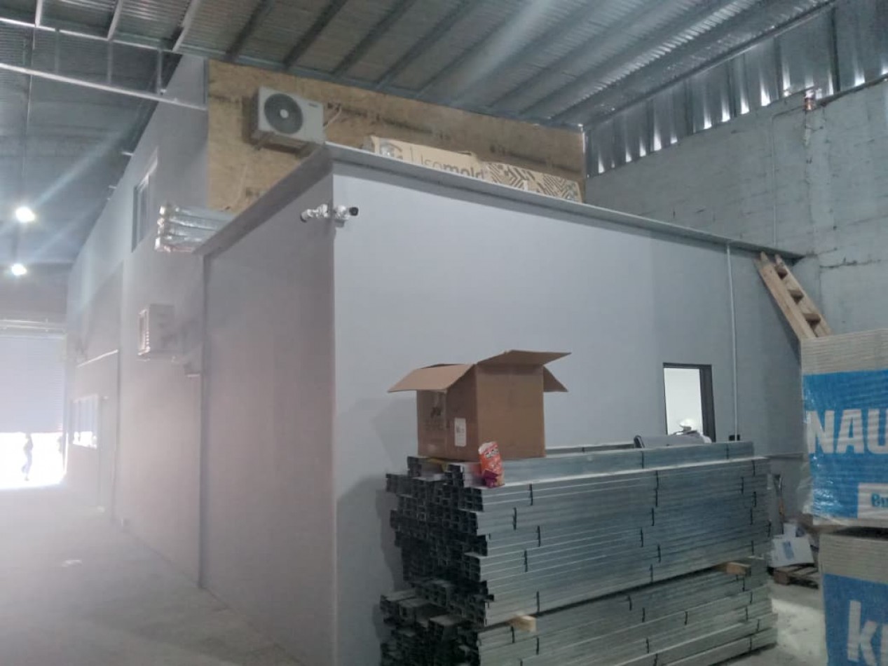 Se alquila local comercial frente a plaza San martin
