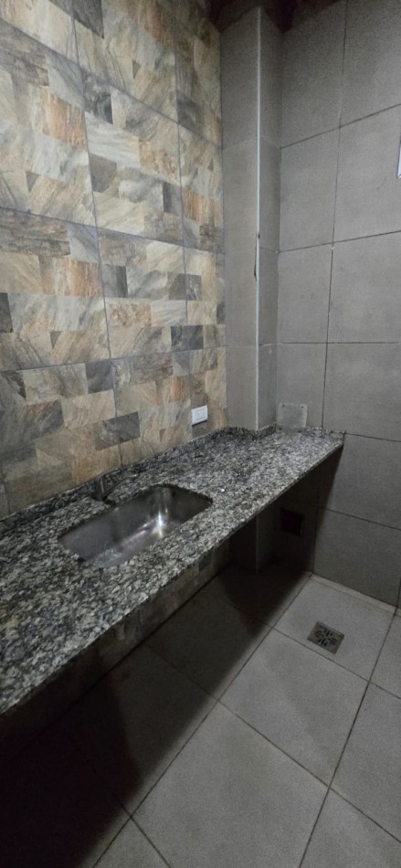 Se alquila galpon con gas industrial