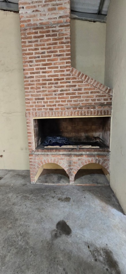 Se alquila galpon con gas industrial