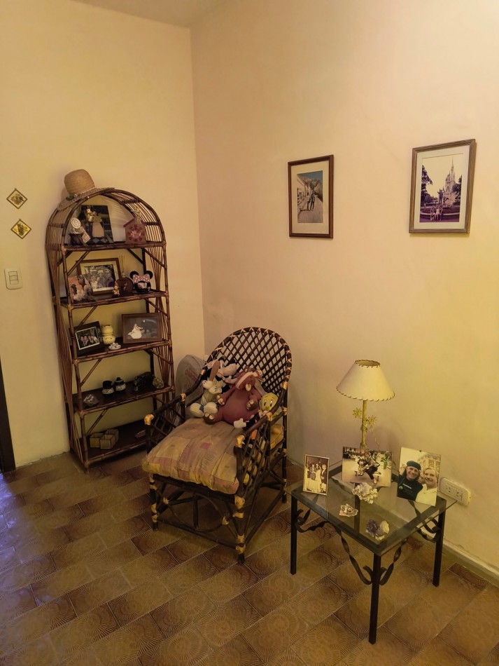 HERMOSA PROPIEDAD MULTIFAMILIAR EN QUILMES