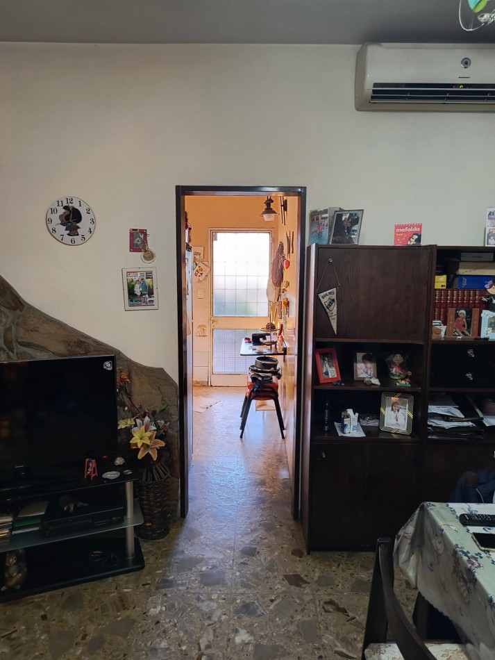 HERMOSA PROPIEDAD MULTIFAMILIAR EN QUILMES