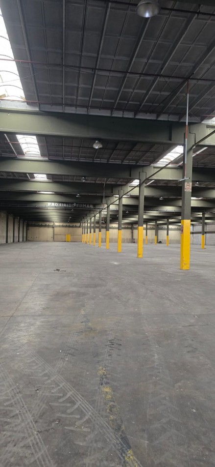 Se alquila nave industrial 10 mil o 20 mil m2