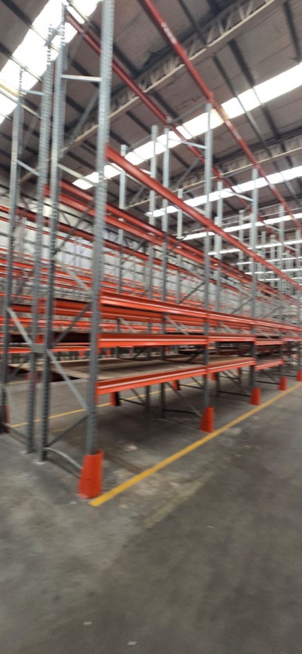 Se alquila galpon. Ideal supermercado